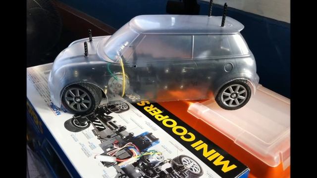 Tamiya M-03L Mini Cooper S 2006 смотреть онлайн