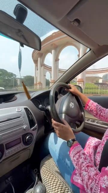 Learn driving in your own car with Driving Master смотреть онлайн