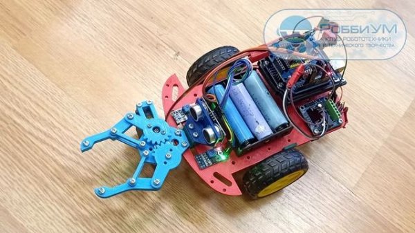 Занятия и проекты учащихся по робототехнике на Arduino в клубе робототехники «РоббиУМ» за 2021-22 г