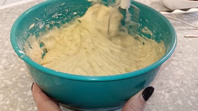 Банановые кексы с ягодами и шоколадом смотреть онлайн