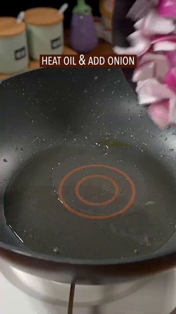 How to Make Chinese Onion Egg Stir-Fry #shorts смотреть онлайн