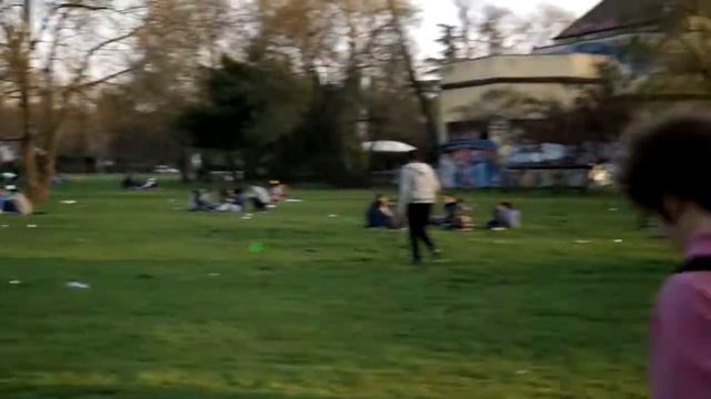 Болонья. Парк Giardini Margherita. смотреть онлайн