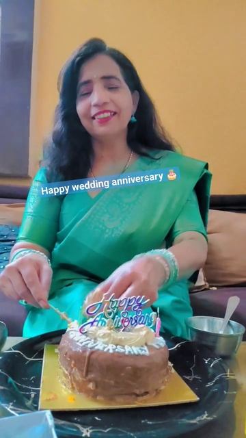 Happy anniversary my sweet husband 🎂#love #smile #cake #celebration #ytshorts смотреть онлайн