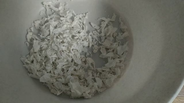 Как сделать целлюлозный наполнитель? Реакция Вари😀 смотреть онлайн