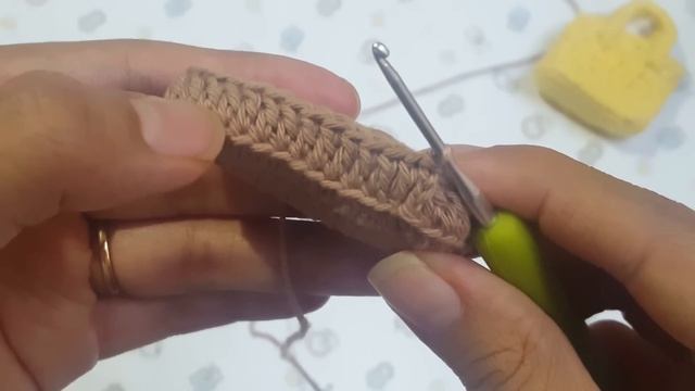 MINI BOLSITO LLAVERO A CROCHET PASO A PASO - YOUTUBE смотреть онлайн