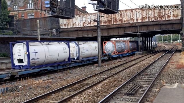 DB Cargo Class 66 66099 departs Preston (Google Pixel 3a XL test) смотреть онлайн