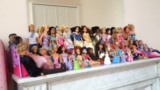 Я читаю книгу на французском языке,,Martine " смотреть онлайн