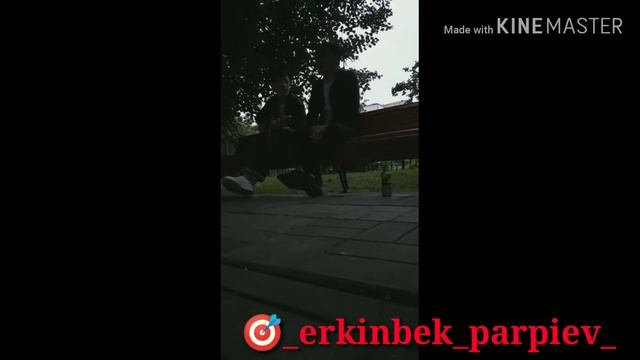 КИРГИЗ ПАЦАН В МОСКВЕ ПОЁТ КЛАССНО. ПОСЛУШАЙТЕ смотреть онлайн