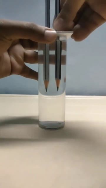 Water + Salt + Battery + pencil water Electrolysis #shorts #youtubeshorts #experiment смотреть онлайн