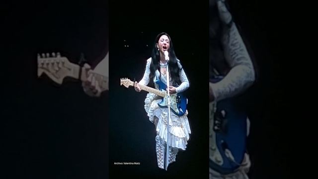 Así se vivió el concierto de Mon Laferte en Bogotá | El Espectador смотреть онлайн