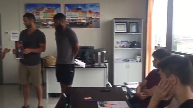 Международный урок на трех языках смотреть онлайн