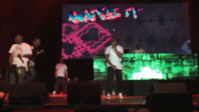 50 Cent - Hate It Or Love It (Live @ O2 Arena London 2015) смотреть онлайн