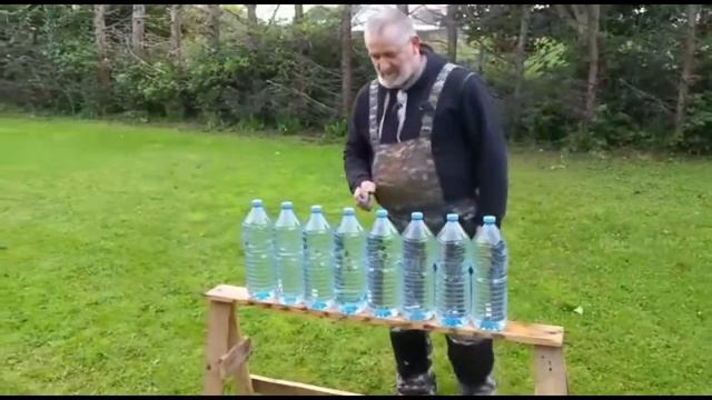 самый острый в мире нож ! Мужик сделал сам острый нож смотреть онлайн