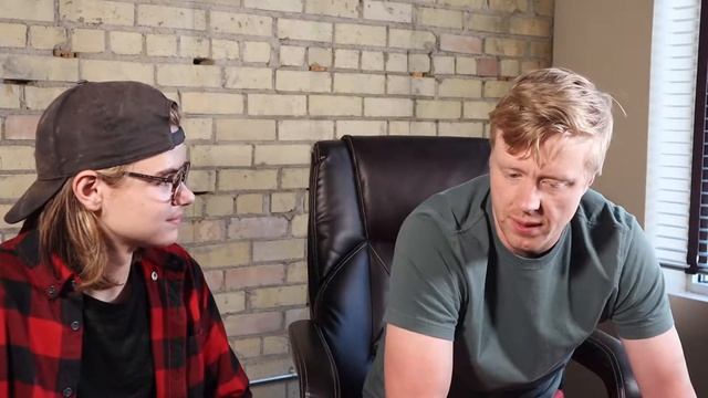 An Interview With Paul Hoplin From Twin Tandem Studios! смотреть онлайн