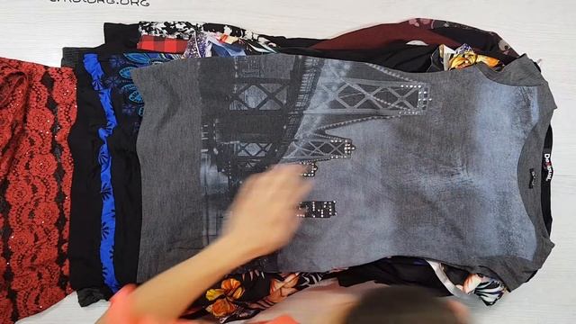 01394 Платья (осень/зима) (Италия) Cream 2 пак 13,40€ смотреть онлайн