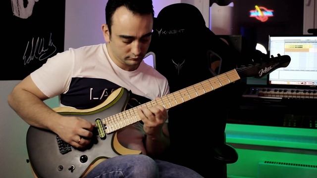 5 GUITAR TEACHERS SOLO OVER THE SAME TRACK | Jamming on Paul Davids' Collab Backing Track смотреть онлайн