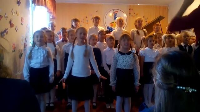 Школа искусств №3 Макеевка, хор "Сюрприз" смотреть онлайн