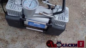 Компрессор автомобильный на 75 литров с ремкомплектом  для шин .