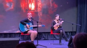 Анастасия Серова и Полина 
Барнашова - Tout ce que je veux (cover)