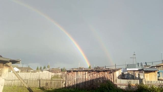 Целая Яркая Радуга смотреть онлайн