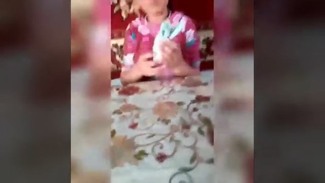 Зайчик из полотенца смотреть онлайн