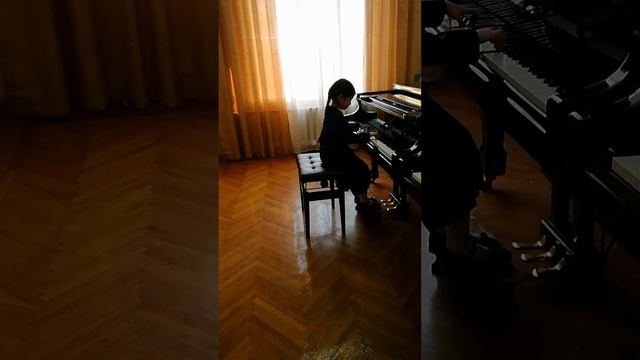 Велиляева София - А. Николаев Этюд C-dur смотреть онлайн