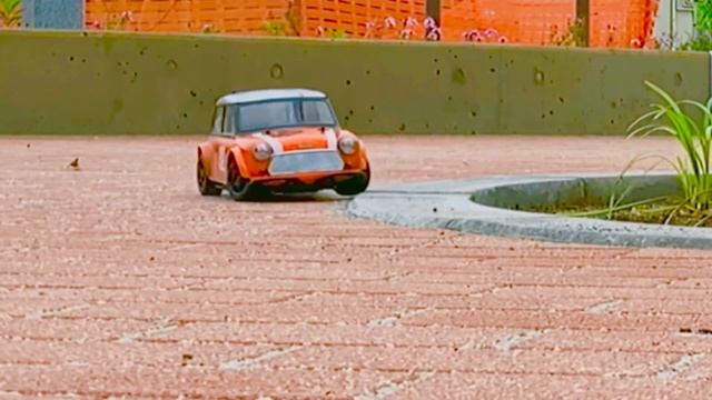 【公園RCラリー No.77】HPI RS4 Mini Pro Rover Mini Cooper Tarmac Stage まだまだ現役の名車 смотреть онлайн