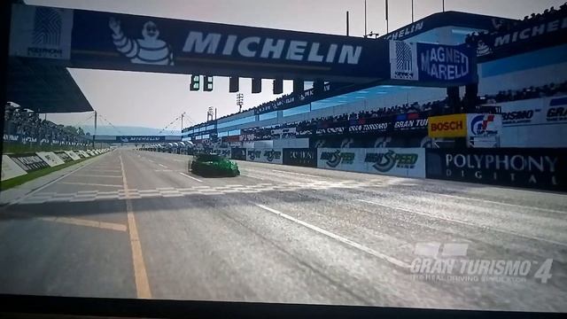 не бэквард конечно но очень большой угол в дрифте dran turismo 4 ps2 смотреть онлайн
