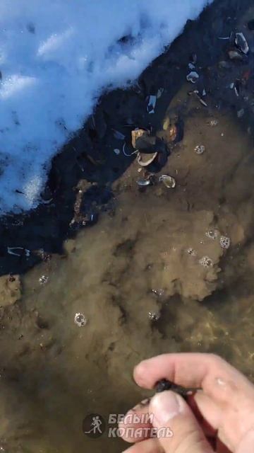 Красивое кольцо со дна, тут купались в СССР! смотреть онлайн