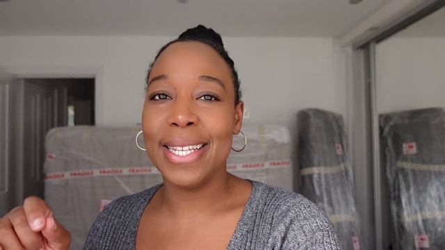 VLOG: Shipping to Ghana l Empty Apartment Tour l Renovation Throwback смотреть онлайн