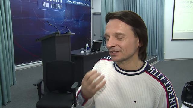 В Татарстане прошёл Тотальный диктант смотреть онлайн