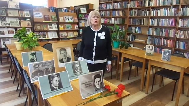 Любовь Шестернева читает стихи Николая Майорова смотреть онлайн