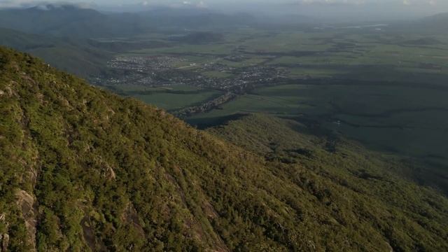 Dawn Pyramid Hike смотреть онлайн