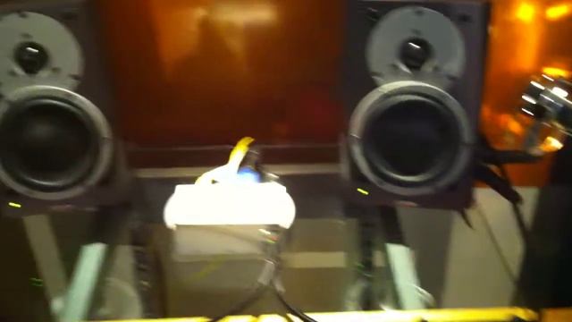 Audio Paula's What Hi Fi Show iPad Grado SR80 Headphones Dynaudio Focus DM MGMT - Electric Feel смотреть онлайн