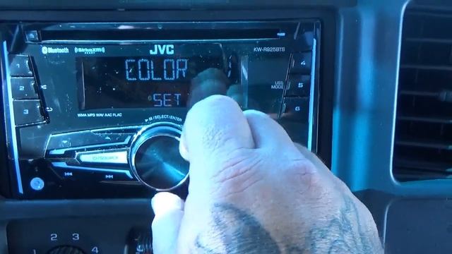 JVC KW-R925BTS Stereo clock issues смотреть онлайн