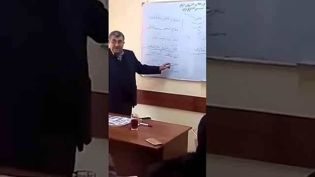 A lesson in the Arabic language. смотреть онлайн
