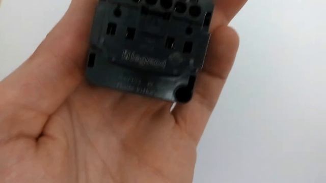 legrand 067153 смотреть онлайн