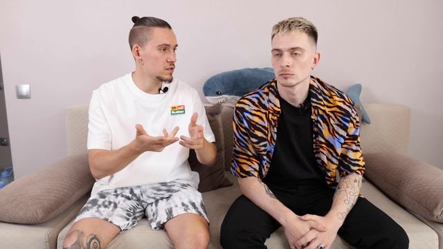 ЧО ПО КРОССАМ? Дмитрий Dixon /О трендах Тиктока / Почему все цвета светофора