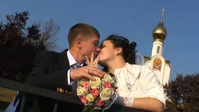 Свадебный клип, краткое содержание.