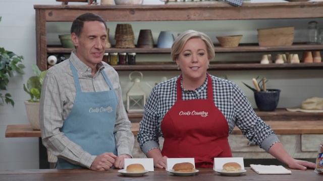 How to Make Fish and Chips & Shrimp Burgers смотреть онлайн