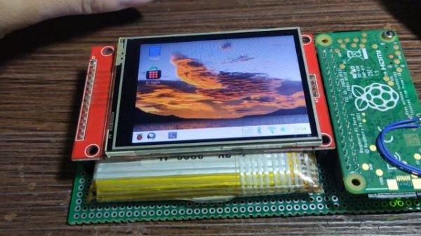 DIY a AIO PC - handheld (Raspberry Pi zero 2 W), youtube, KODI 1080p, moonlight game streaming test
