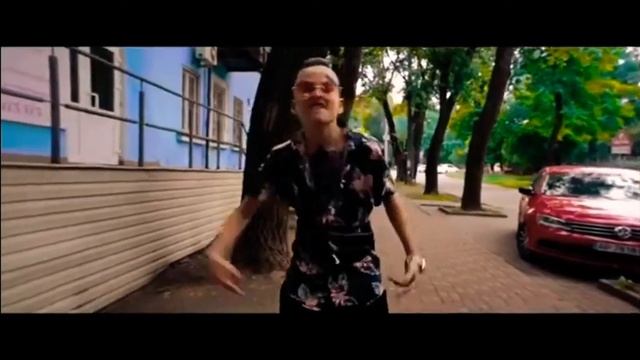 Школьник зачитал рэп перед училквй смотреть онлайн