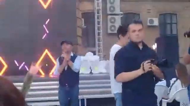 ГРИГОРИЙ СААКЯН в СтГАУ 31.05 .2018г на "Выпускник-ШОУ" смотреть онлайн