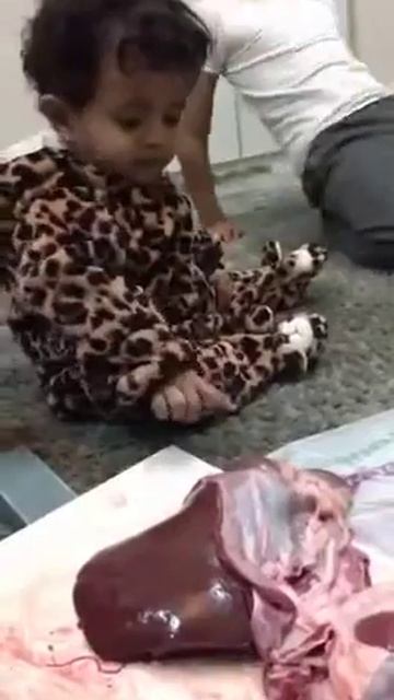 Тошнит мальчику смотреть онлайн