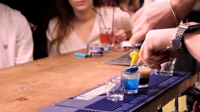 Ресторатор. Николай как первый сексуальный опыт! смотреть онлайн