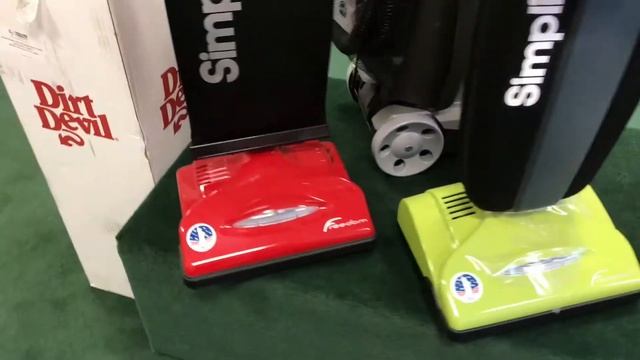 Vacuum Store Visit and Demo смотреть онлайн