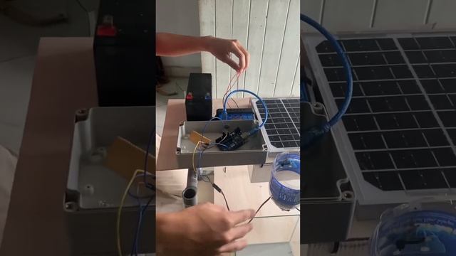 SMART FISH FEEDER USING SOLAR ENERGY AKRAM смотреть онлайн