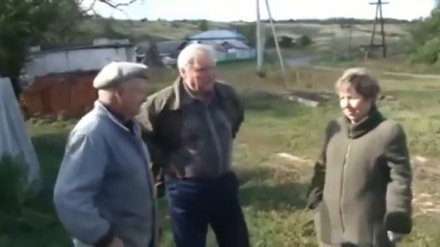 ОДИН ДЕНЬ В ДЕРЕВНЕ смотреть онлайн