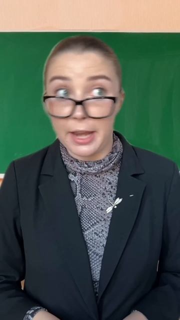 А у вас в школе можно у учителей прикурить попросить? #shorts #юмор #ностальгия #смешно смотреть онлайн