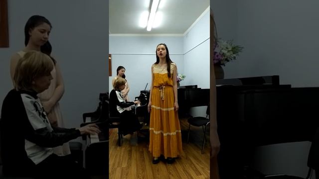"Сарафанчик" выступление в музыкальной школе им. Гилельса. смотреть онлайн